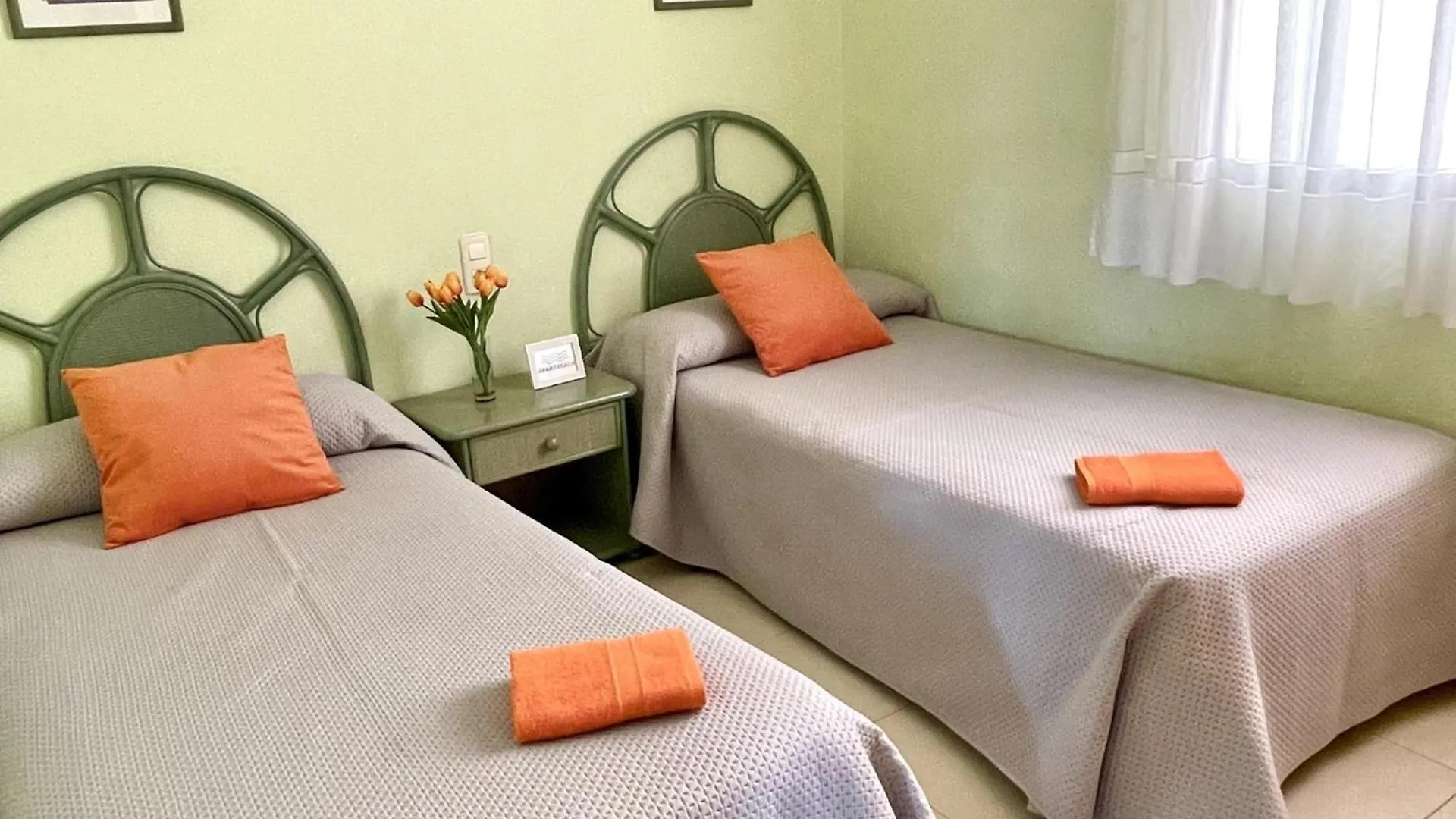 Apartbeach Mar Internum 4 Junto Playa Y Piscina La Pineda